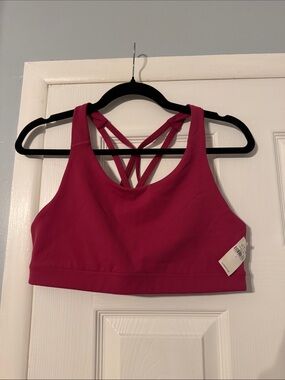Old Navy Magenta Strappy Sports Bra